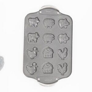 Norpro Nonstick Farm animal cookie  pan Chocolate Molds